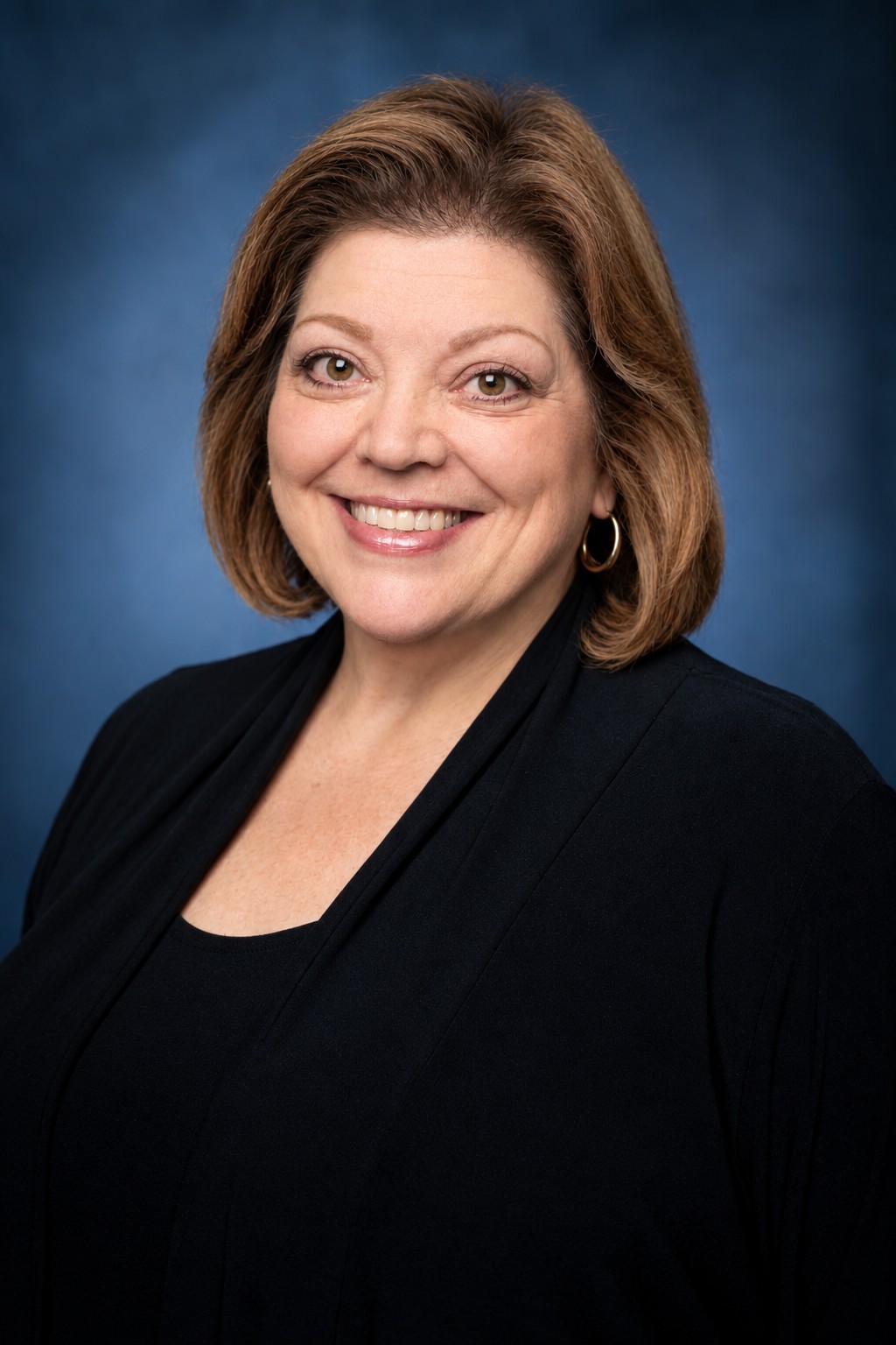 Gail Suderman – New Headshot (60)
